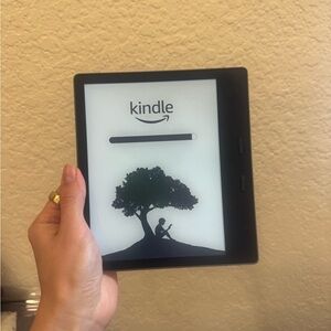 Kindle Oasis 10th Gen, Excellent Condition